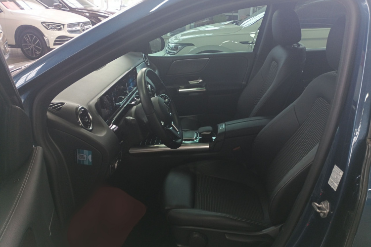 奔驰B级 2020款 B 180局部细节19