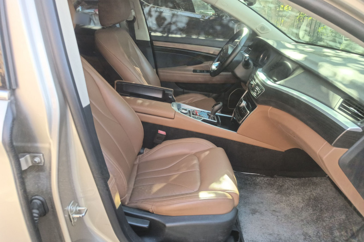 吉利汽车 博瑞 2017款 2.4L 尊雅型局部细节41