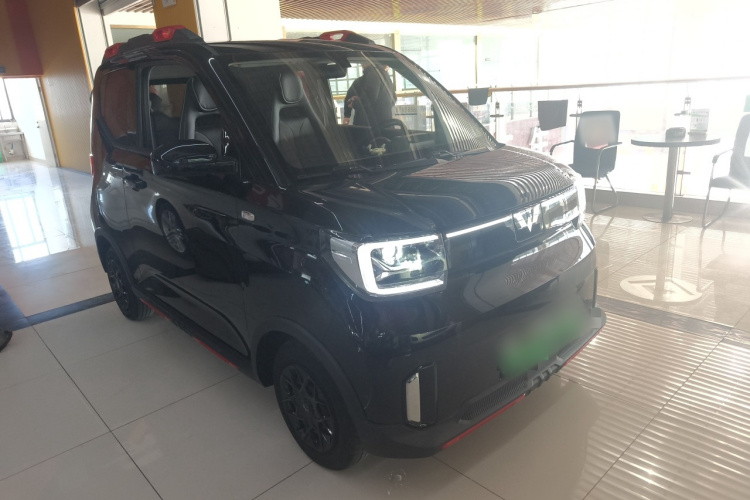 五菱汽车 宏光MINIEV 2022款 GAMEBOY 200km 玩咖款 磷酸铁锂车身外观3