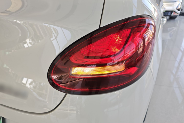 五菱汽车 五菱缤果 2023款 333km 快享款车身外观6006