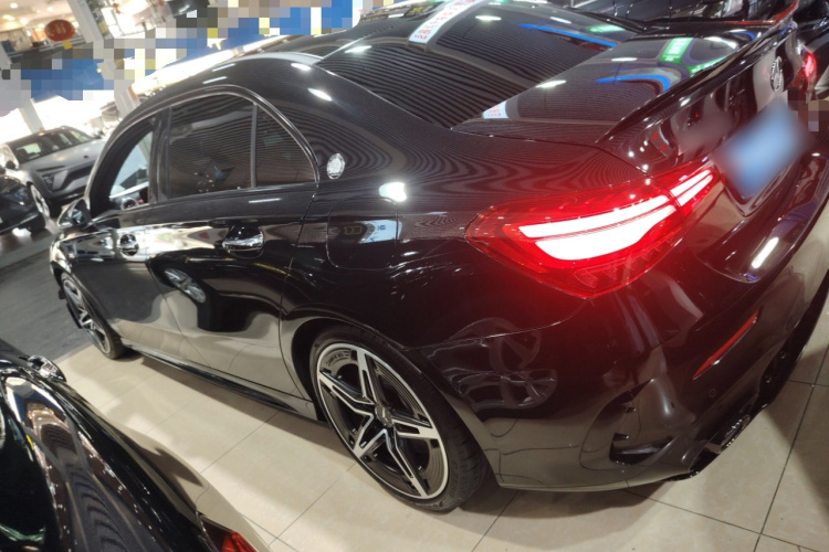奔驰A级AMG 2024款 改款 AMG A 35 L 4MATIC车身外观6003