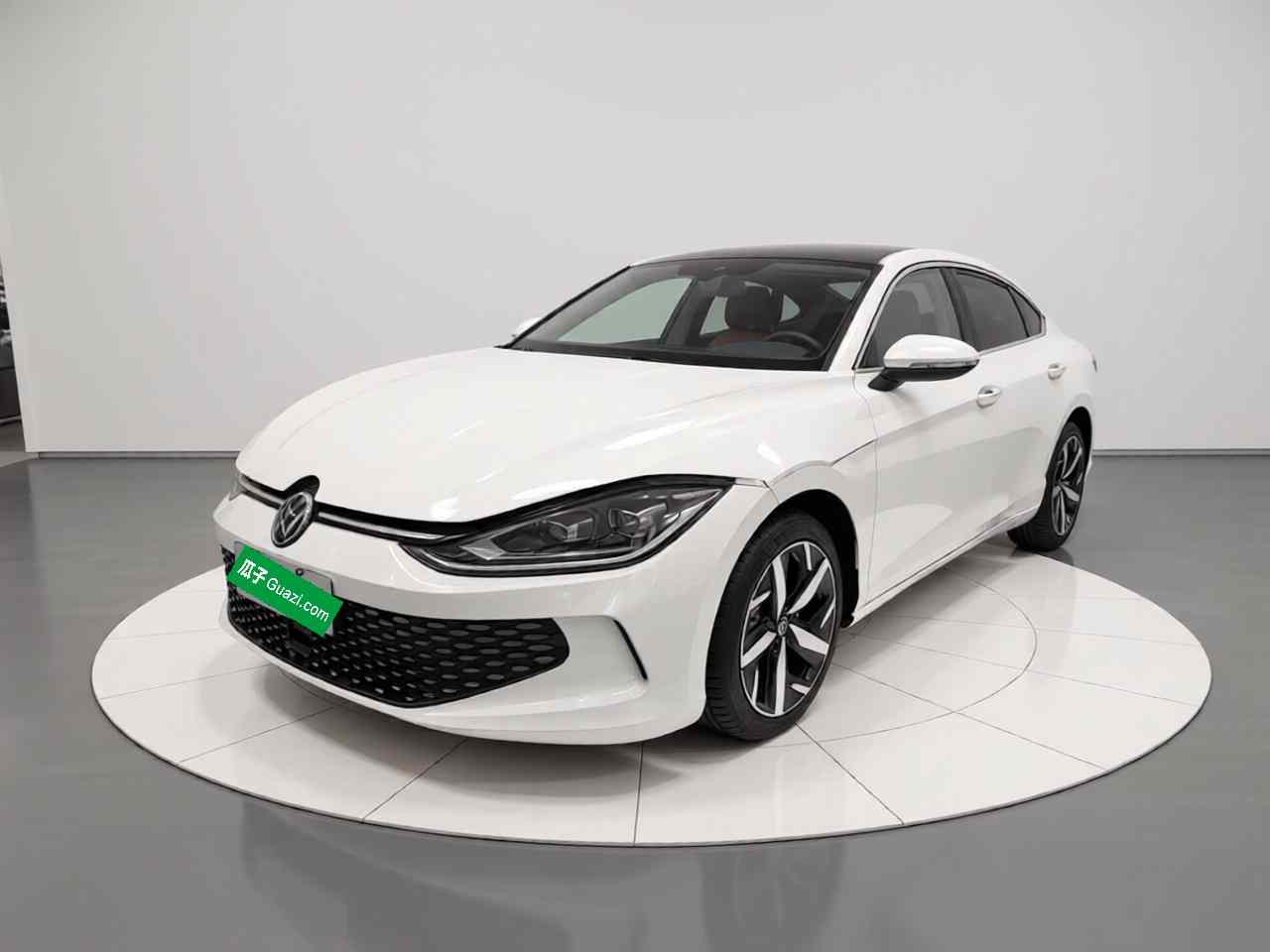 大众 2025款 凌渡L 280TSI DSG酷辣版(2)