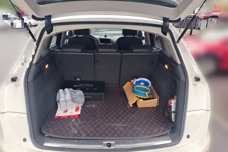 奥迪Q5(进口) 2013款 45 TFSI quattro 运动型局部细节23