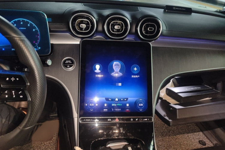 奔驰C级 2022款 C 200 L 运动版局部细节16