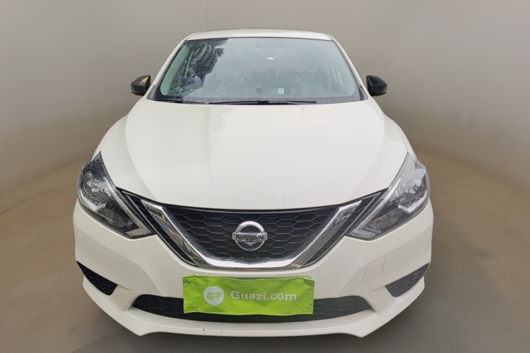 日产 轩逸 2022款 经典 1.6XE CVT舒适版车身外观2