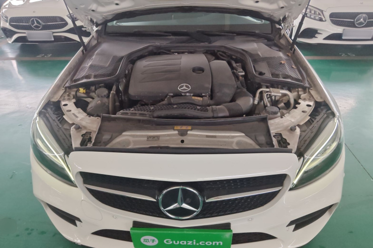 奔驰C级 2021款 C 260 L 运动星耀臻藏版机舱底盘24