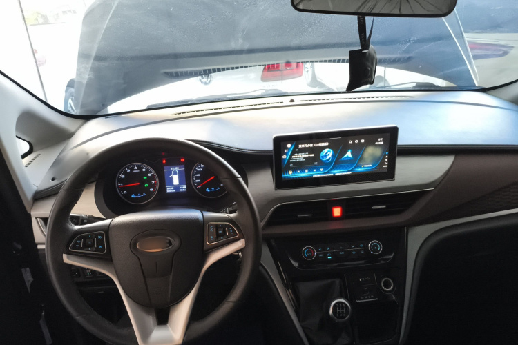 江淮瑞风 瑞风M3 2022款 PLUS 1.5T 7座标准型中控内饰7002