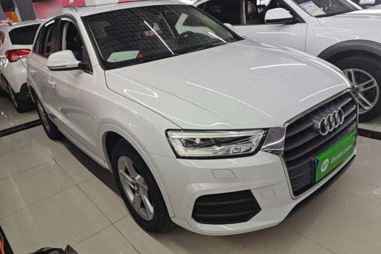 奥迪Q3 2018款 30周年年型 35 TFSI 时尚型车身外观3