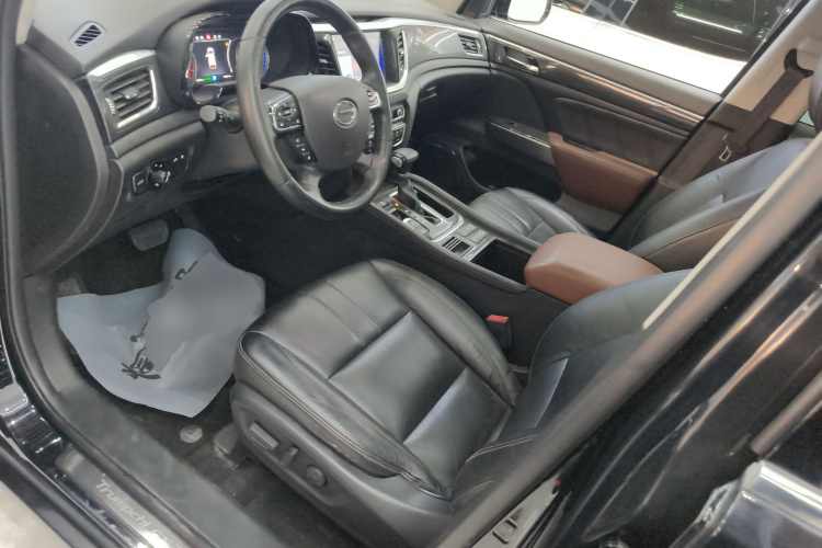 广汽传祺 传祺GS7 2017款 320T 两驱豪华智联型局部细节19