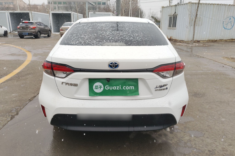 丰田 雷凌 2023款 智能电混双擎 1.8L 领先版车身外观6004