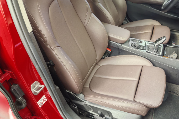 宝马1系 2020款 120i M运动套装车身外观6005