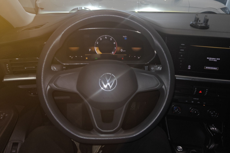 大众 帕萨特 2022款 280TSI 商务版局部细节13