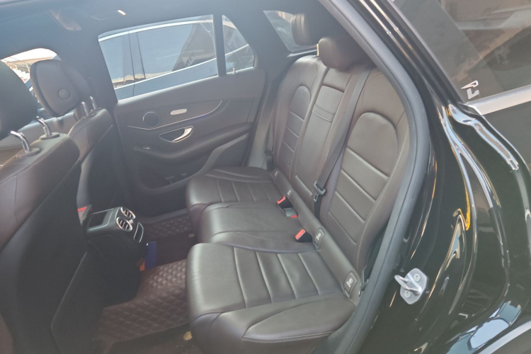 奔驰GLC 2020款 GLC 260 L 4MATIC 豪华型中控内饰7004