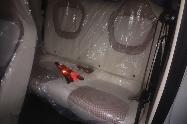 五菱汽车 宏光MINIEV 2024款 第三代 215km 青春版中控内饰21