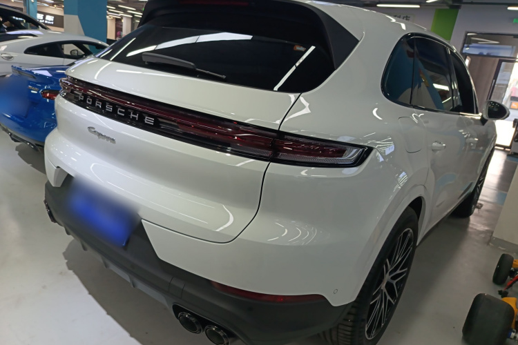 保时捷 2025款 Cayenne 3.0T车身外观6004