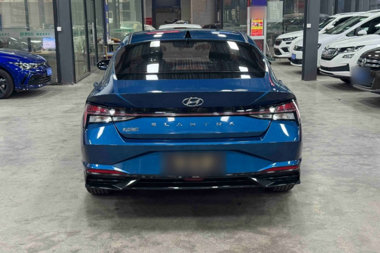 现代 伊兰特 2021款 1.5L CVT LUX尊贵版车身外观6004
