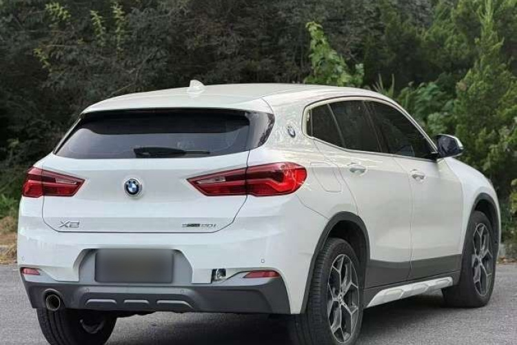 宝马X2(进口) 2019款 sDrive20i M越野套装 国VI车身外观6004