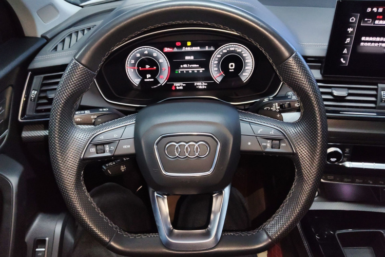 奥迪Q5L 2022款 45T 豪华动感型中控内饰13