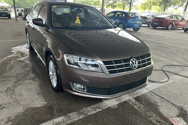 大众 朗行 2013款 1.6L 自动舒适型车身外观6002