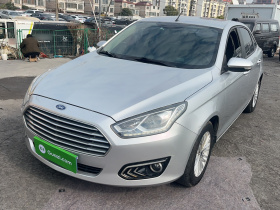 福特 福睿斯 2015款 1.5L 手动舒适型