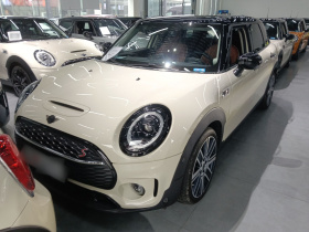 MINI Clubman 2023款 2.0T COOPER S 鉴赏家