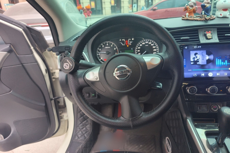 日产 轩逸 2022款 经典 1.6XE CVT舒适版局部细节13