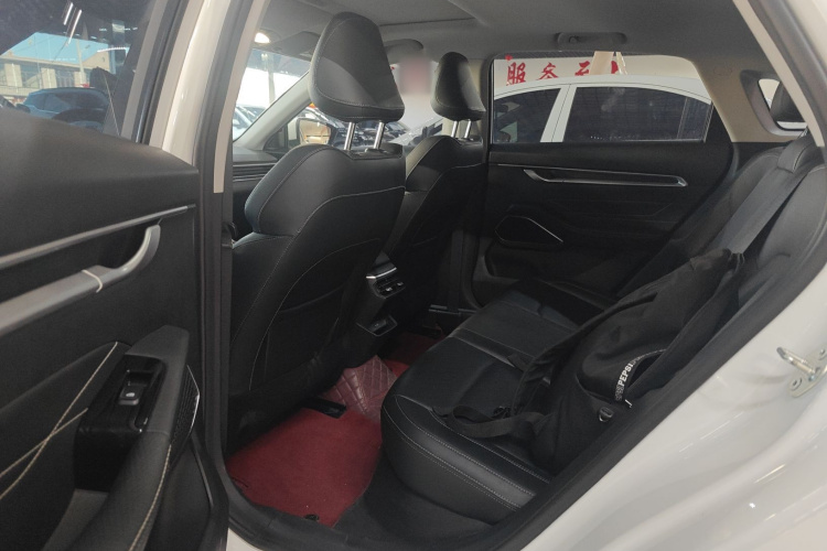 吉利汽车 帝豪 2022款 第4代 1.5L CVT精英型中控内饰21