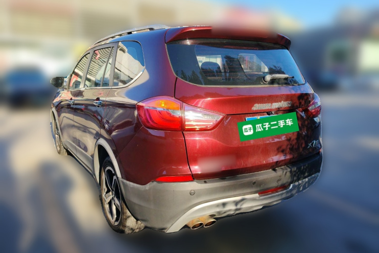 SWM斯威汽车 SWM斯威X7 2018款 1.5T 手动豪华型 7座车身外观5