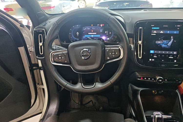 沃尔沃XC40 2023款 B3 智远豪华版局部细节13