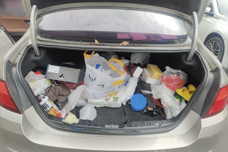 宝马5系 2017款 520Li 典雅型局部细节23