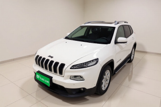 Jeep 自由光 2017款 2.4L 领先版