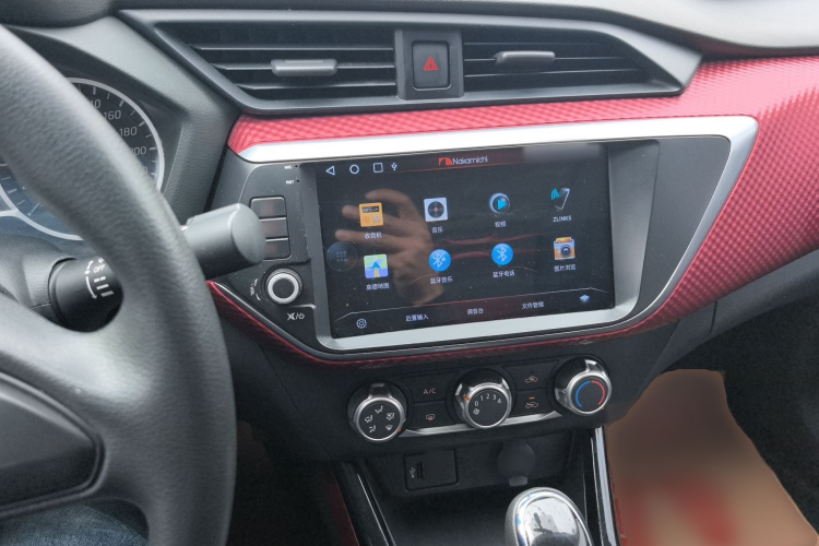 日产 蓝鸟 2020款 1.6L CVT炫酷版中控内饰12
