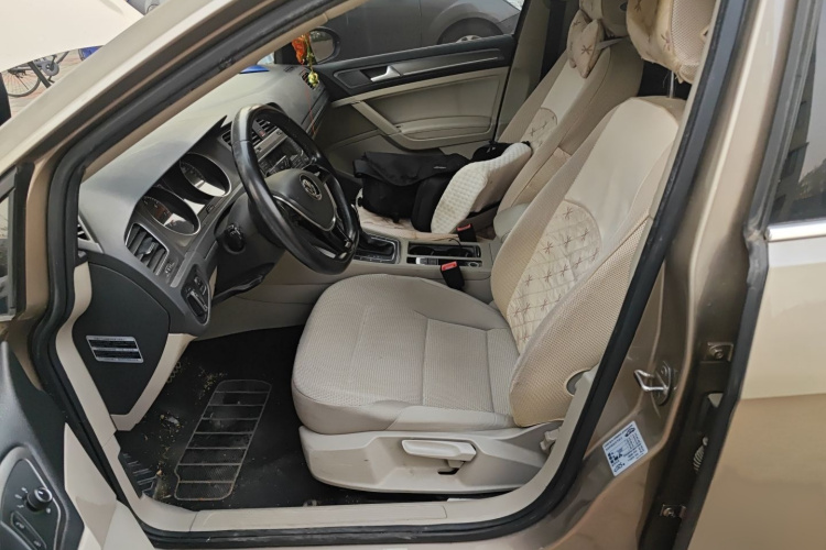 大众 高尔夫 2014款 1.6L 自动舒适型局部细节19