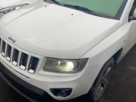 Jeep 指南者(进口) 2014款 2.4L 四驱运动版