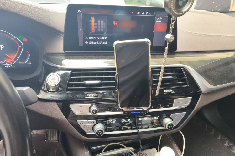 宝马5系 2020款 525Li M运动套装局部细节16