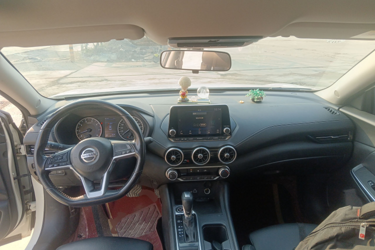 日产 轩逸 2020款 1.6L XL CVT悦享版中控内饰12