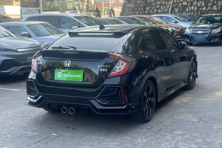 本田 思域 2021款 HATCHBACK 220TURBO CVT潮酷控车身外观6005