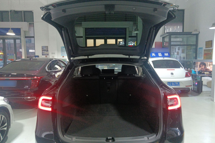 特斯拉 Model Y 2024款 后轮驱动版机舱底盘23