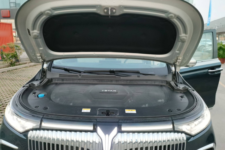 岚图汽车 岚图梦想家 2025款 PHEV 四驱旗舰乾崑版局部细节24