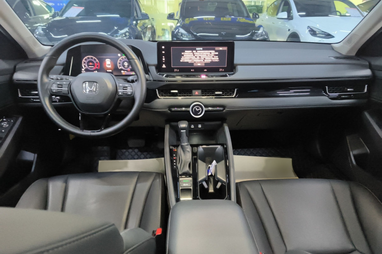 本田 英仕派 2024款 260TURBO 精英版中控内饰7002