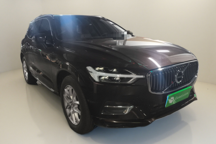 沃尔沃XC60 2021款 T5 四驱智逸豪华版车身外观3