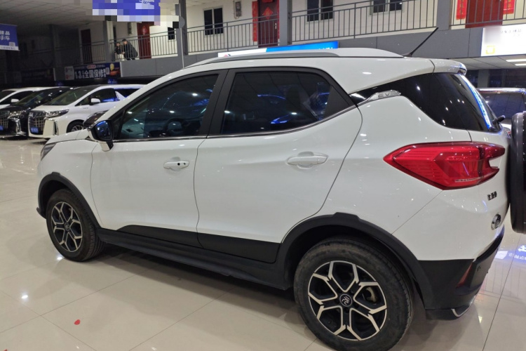 比亚迪 元Pro 2021款 401KM 尊贵型车身外观6003