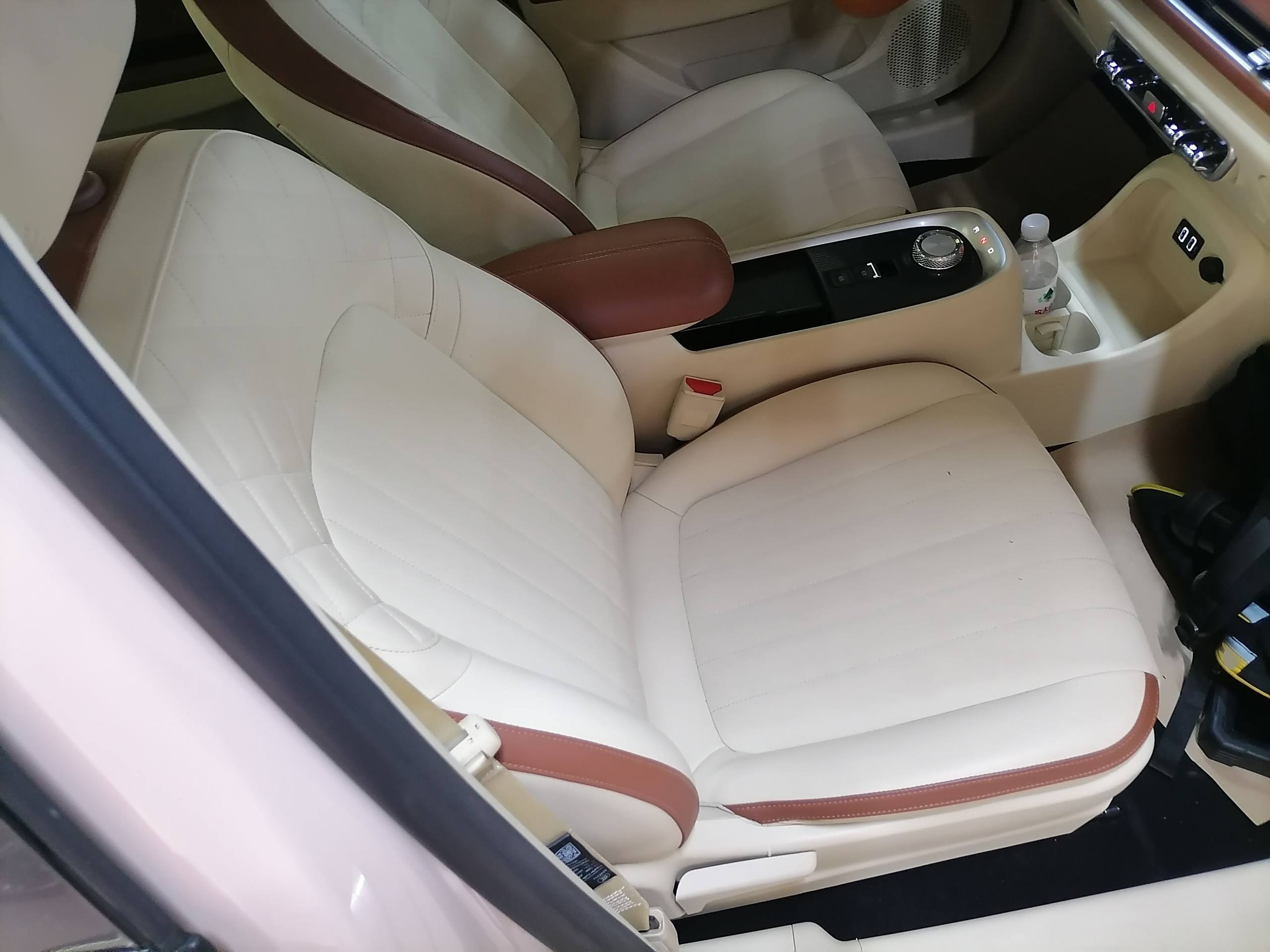 欧拉好猫 2021款 400km标准续航 雅典娜版 磷酸铁锂