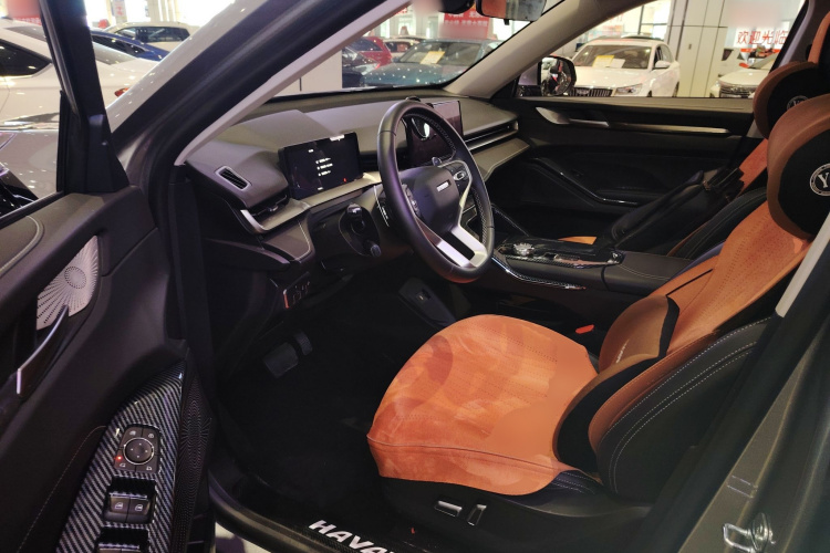 哈弗H6 2024款 1.5T 两驱经典版中控内饰7003
