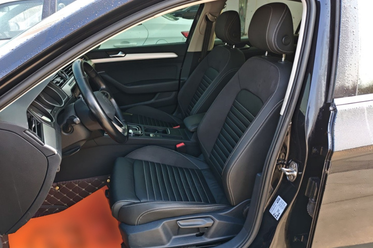 大众 迈腾 2020款 280TSI DSG 舒适型中控内饰19