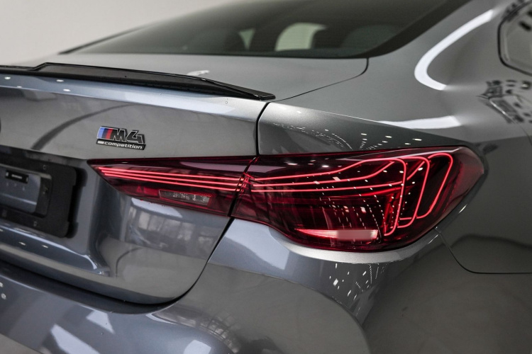 宝马M4 2024款 M4双门轿跑车 M xDrive 雷霆版车身外观6006