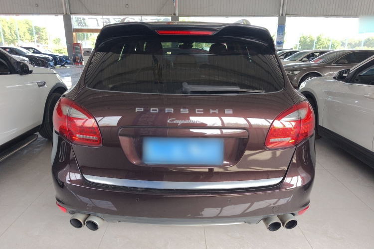 保时捷 2011款 Cayenne 3.0T车身外观6