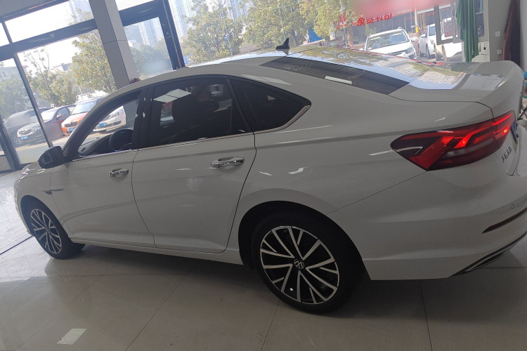 大众 朗逸 2021款 280TSI DSG豪华版车身外观4