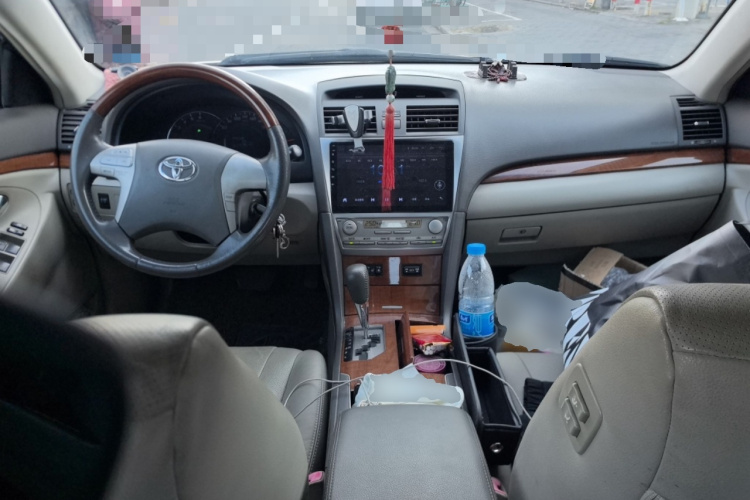 丰田 凯美瑞 2012款 200G 经典豪华版中控内饰12