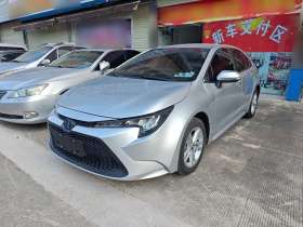 丰田 雷凌 2022款 双擎 1.8H E-CVT领先版